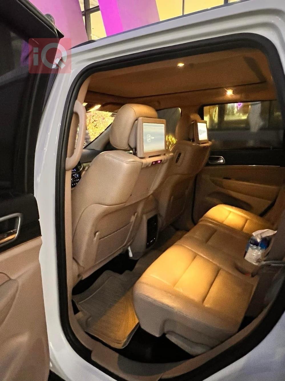 جيب جراند شيروكي